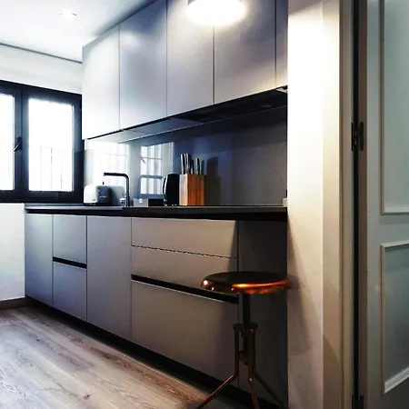 Apartment 2 Moderne Zimmer *